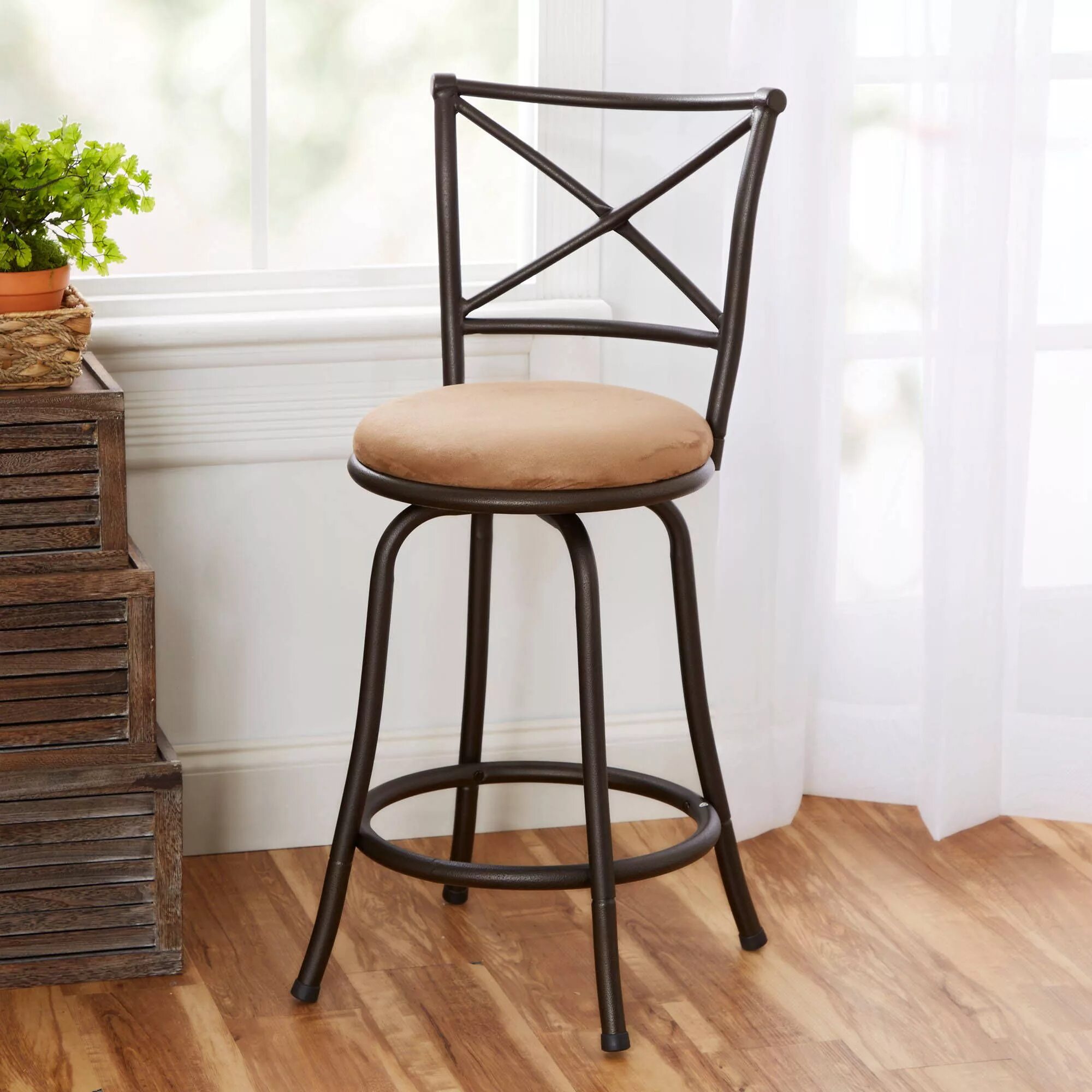 Стул бывает. Bar stool rouka. барный стул из труб пвх. барный стул из пластиковых труб. барный стул из пропиленовых труб.