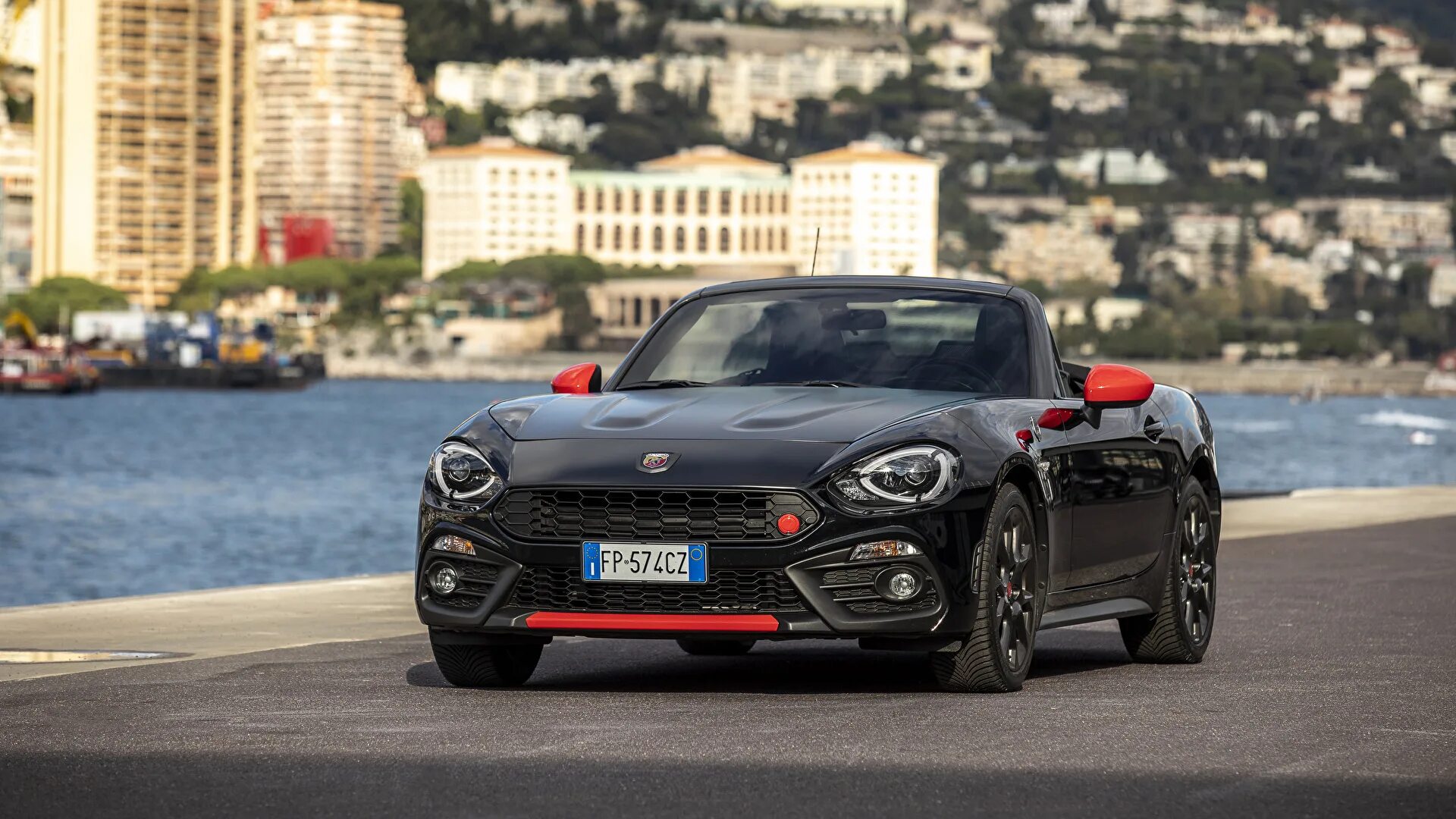 Фиат спорткар 124 spider. Fiat 124 spider abarth 2018. Fiat 124 спайдер. Abarth 124. Fiat 124 spider 2020.