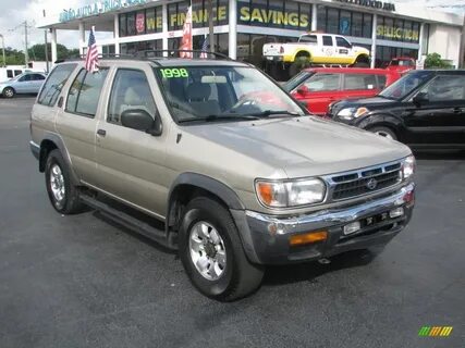 Nissan 1998