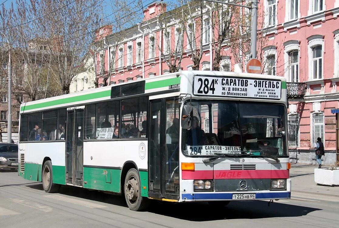 284 б энгельс. Т225нв. Т-225. Saratov Region, Mercedes-Benz o405 # к 160 РН 33. Автобус 284б Саратов.