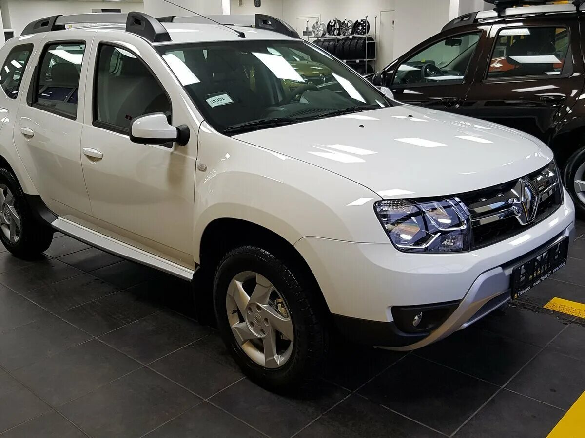 Renault Duster белый. Рено Дастер 4wd. Renault Duster 2020 белый. Рено Дастер 2021 белый. Купить дастер свежие объявления