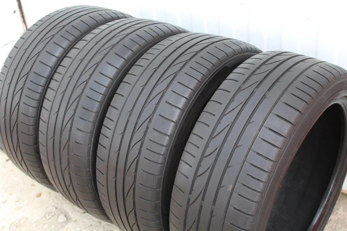 Летняя резина 17 размер. Шины 205/55 r16 Bridgestone. 225/55 R16. Bridgestone летние 205 55 r16. Шины 205/60 r16 лето.