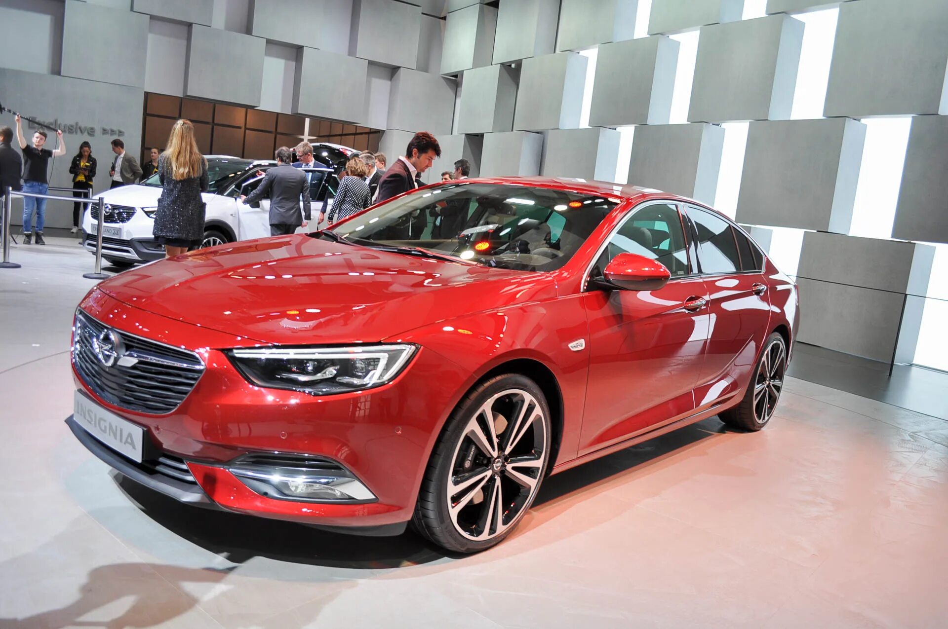 Опель инсигния 2025 года. Opel insignia 2025. opel инсигния 2025. opel insignia 2017. opel insignia opc 2025.