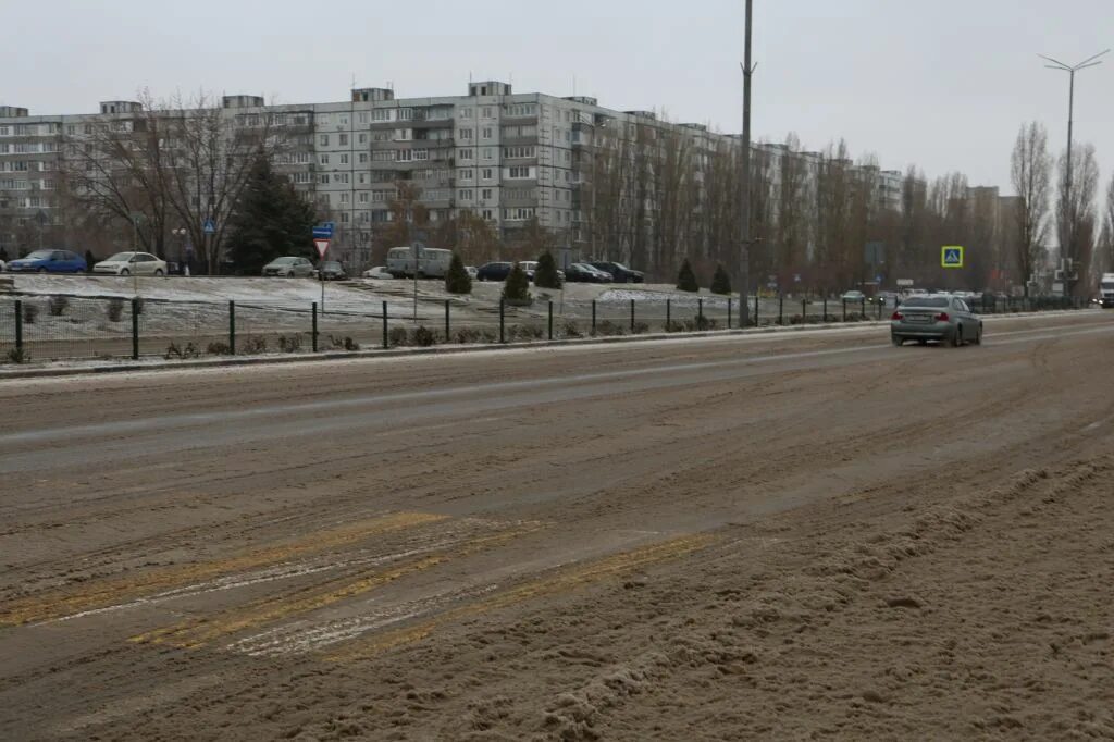 Старый Оскол дождь. Коммунальные служба в Старом Осколе. Дождь в Старом Осколе природное явление. Воронка старый Оскол.