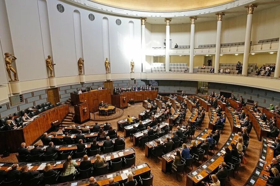 Закон о нато. Парламент Финляндии. Парламент Швеции. Правительство Финляндии. Государство фото.