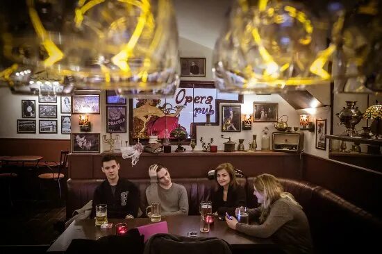 Лайф паб фридриха энгельса. Life pub фридриха энгельса. лайф паб на бауманской. publifegroup ресторан. life pub сцена.