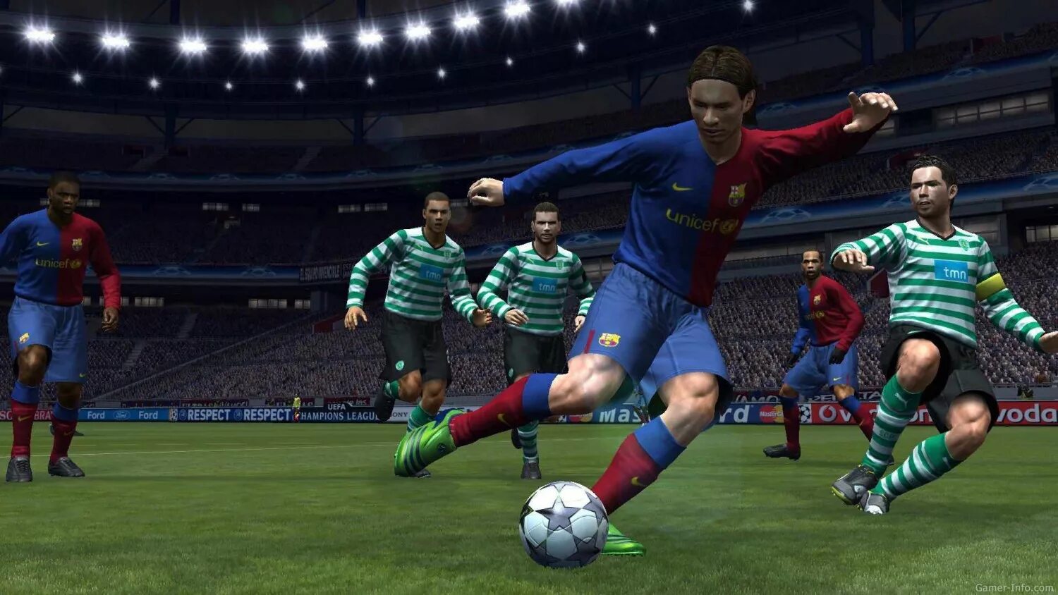 Pro Evolution Soccer 2009. Pro Evolution Soccer 2008. PES 2009 на Xbox 360. Pro Evolution Soccer 2008 ps3. Есть игры 2009