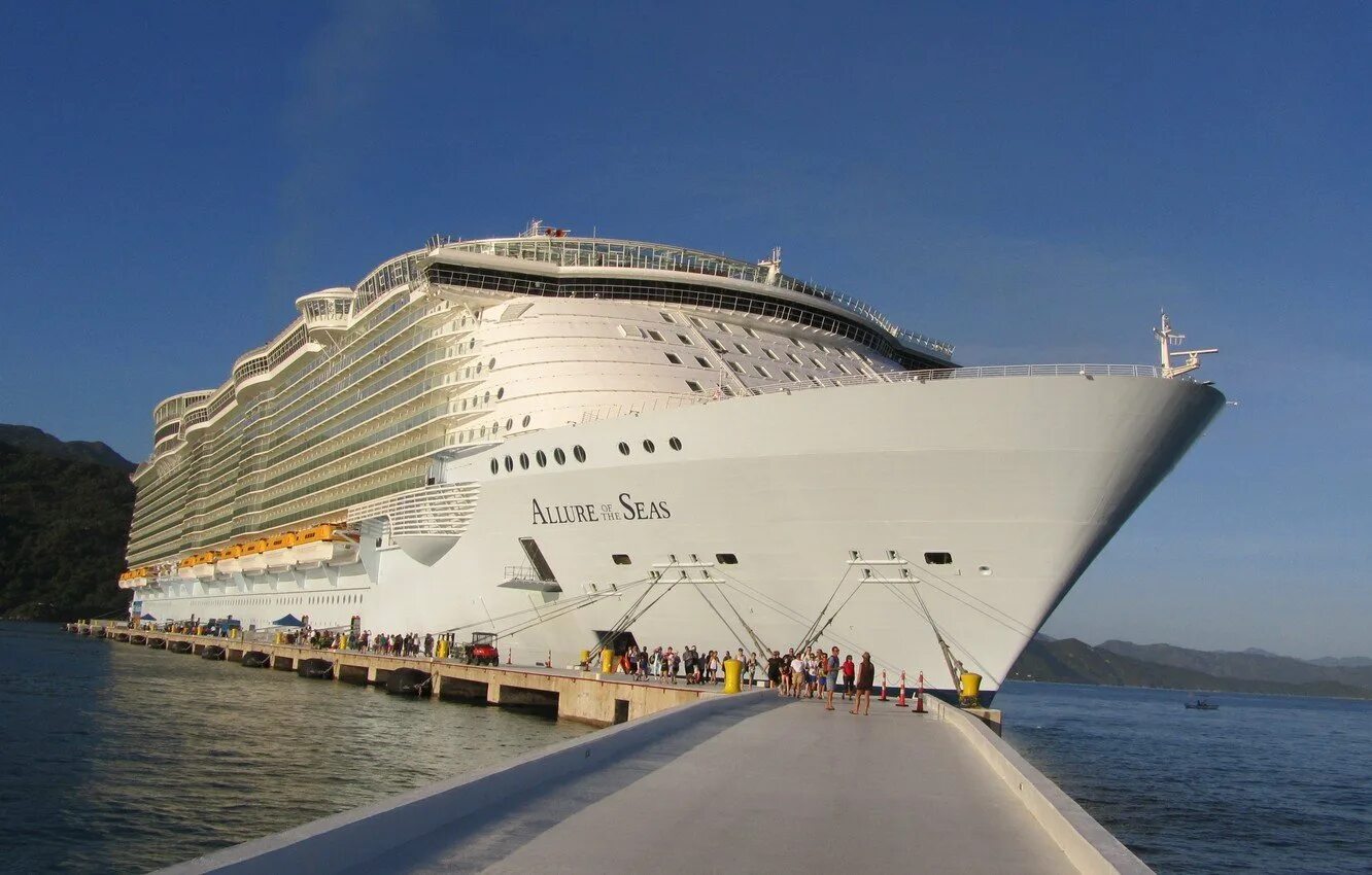 Корабль Allure of the Seas