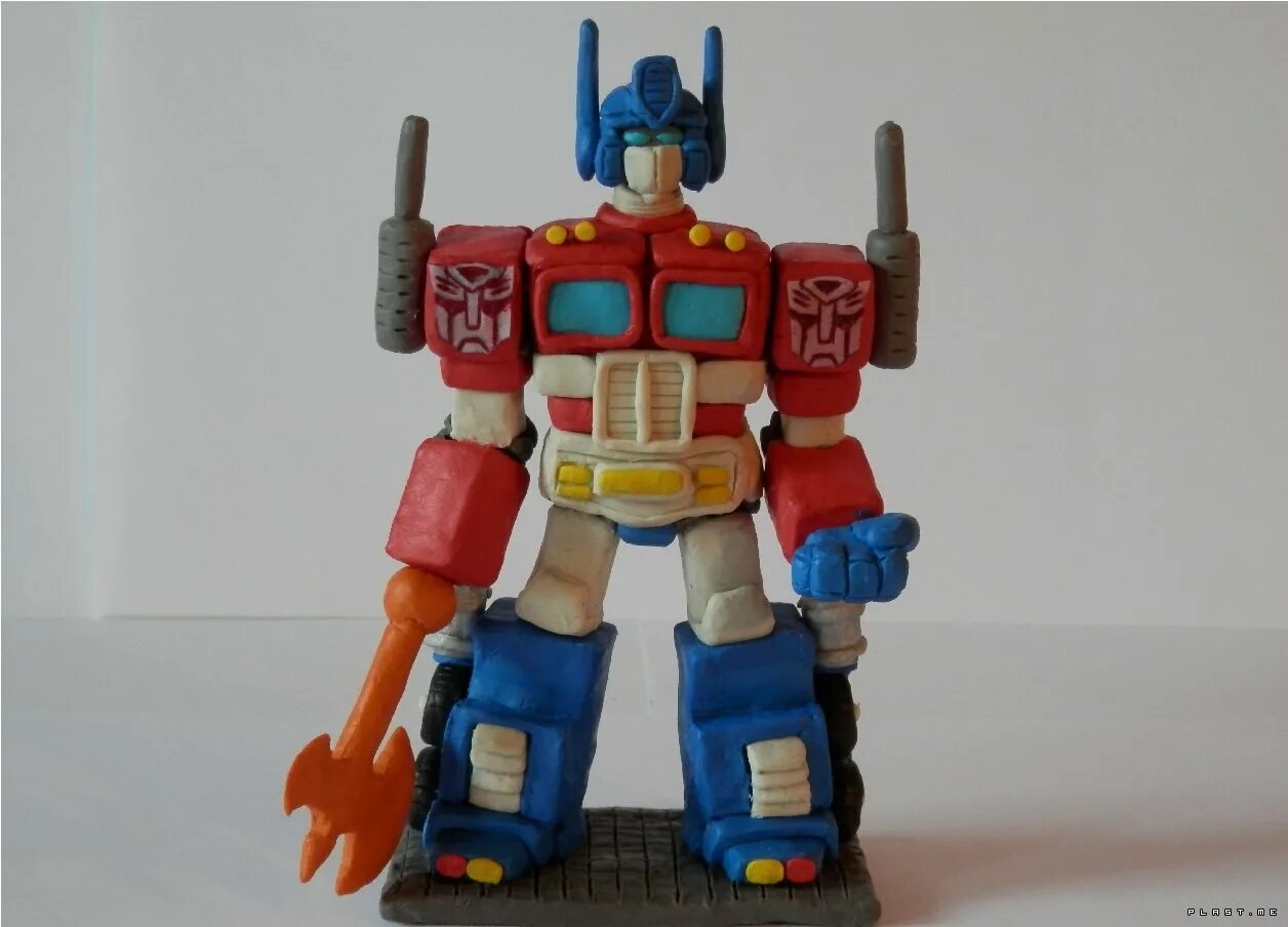 Оптимус прайм трансформеры g1 из пластилина. Оптимус прайм пластилин. Как слепить трансформера. Как слепить трансформера. Трансформеры прайм из пластилина.