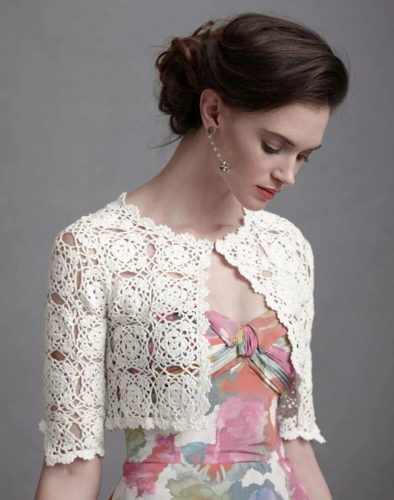 Болеро связанное. Болеро спицами. Болеро крючком. Вязаное болеро для женщин. Ажурное вязаное болеро.