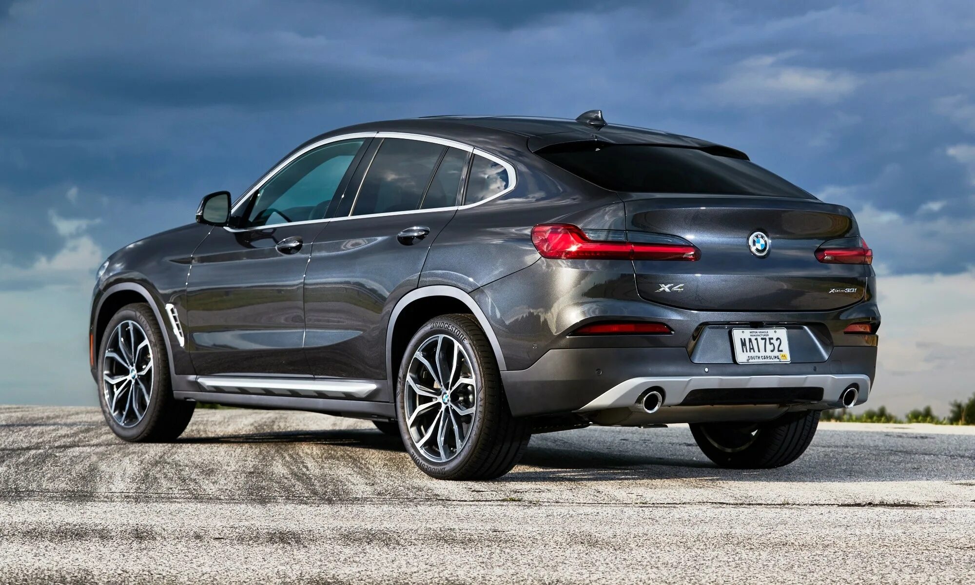 Bmw x4 xdrive. Bmw x4 m40d. Bmw x4 дорестайлинг. Bmw x4 2020. Бмв x4 m 2019.
