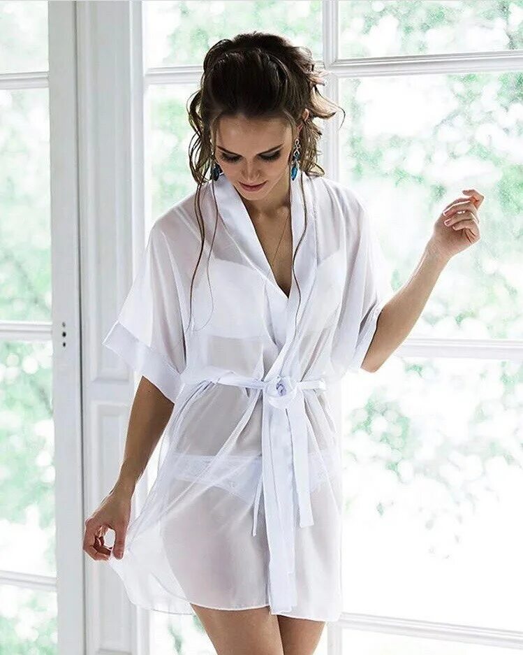 Кимоно mia-mia 17293 "marta". Халат mia-mia ким3573. Девушки в коротких халатиках. Девушки в коротких халатиках. Энджи хармон в коротком халатике.