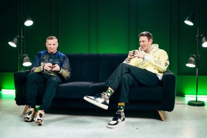 Шастун журавлев иванченко. Шастун журавлев иванченко. Шастун журавлев иванченко. Дима журавлев и антон шастун. Антон шастун гомо.