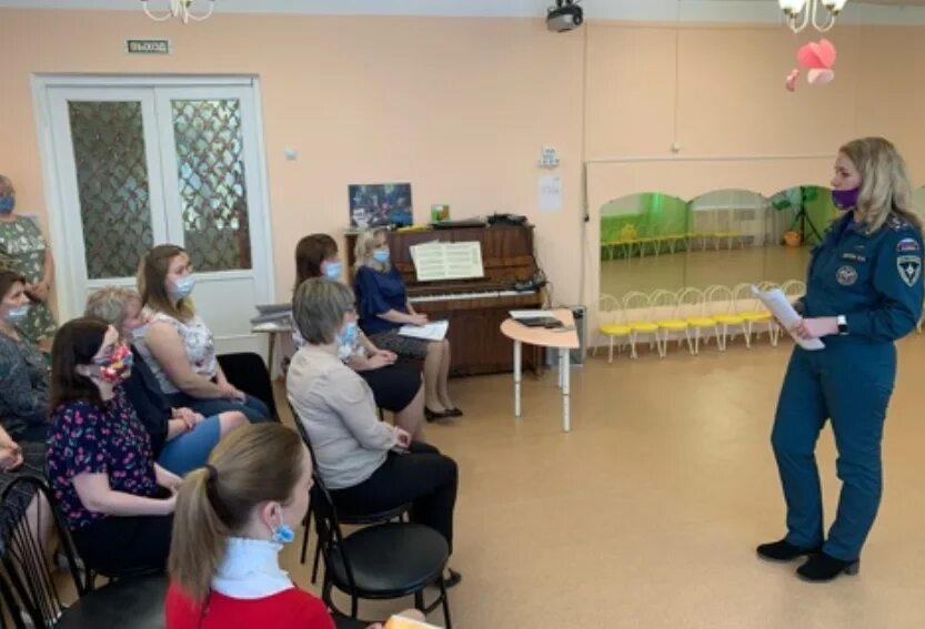 Волхов детский. Сайт мдобу детский сад 5 аистёнок г волхов. Школа номер 6 волхов. Детский сад 10 светлячок волхов. Волхов детский.