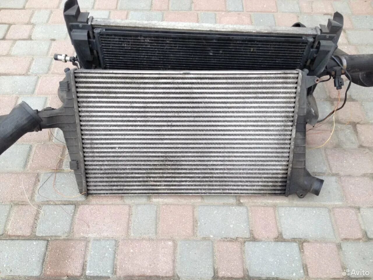 8т. Фронтальный интеркулер allroad c5. Интеркулер ауди 2. Audi 2. Интеркулер ауди а6 с5 1.