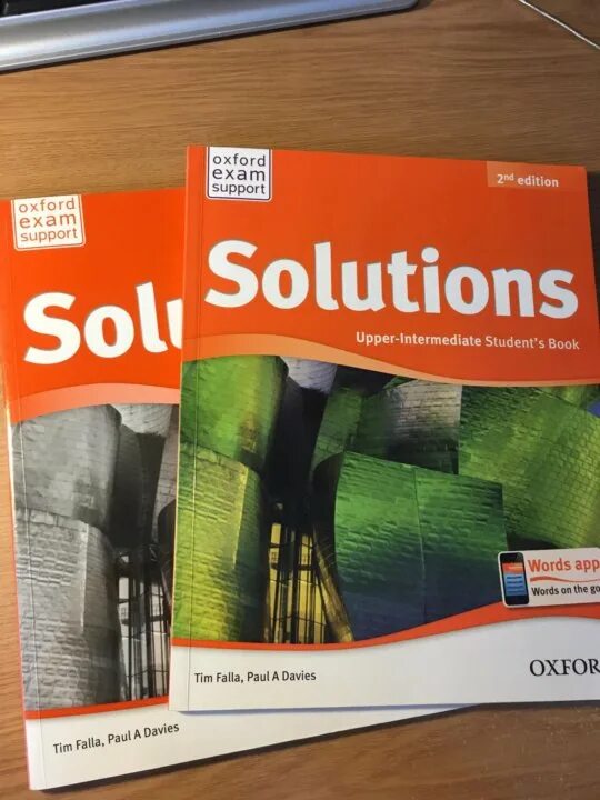 Upper intermediate 3rd edition. Solutions учебник. учебник solutions intermediate. solutions: upper-intermediate. учебник solutions second edition.