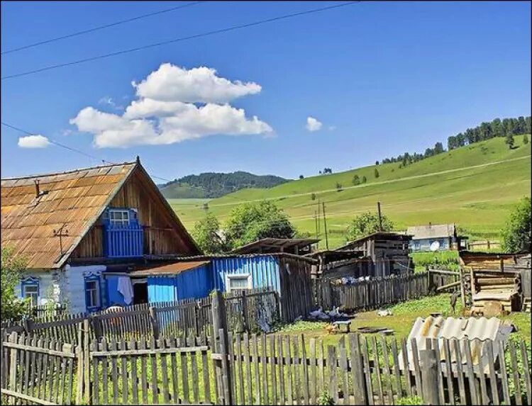 Село ело алтайского края. Посёлок Алтайский Алтайский край. Села Алтайское Алтайский край. Алтайский край дом Республика Алтай. Деревня Бах а Алтайский край.