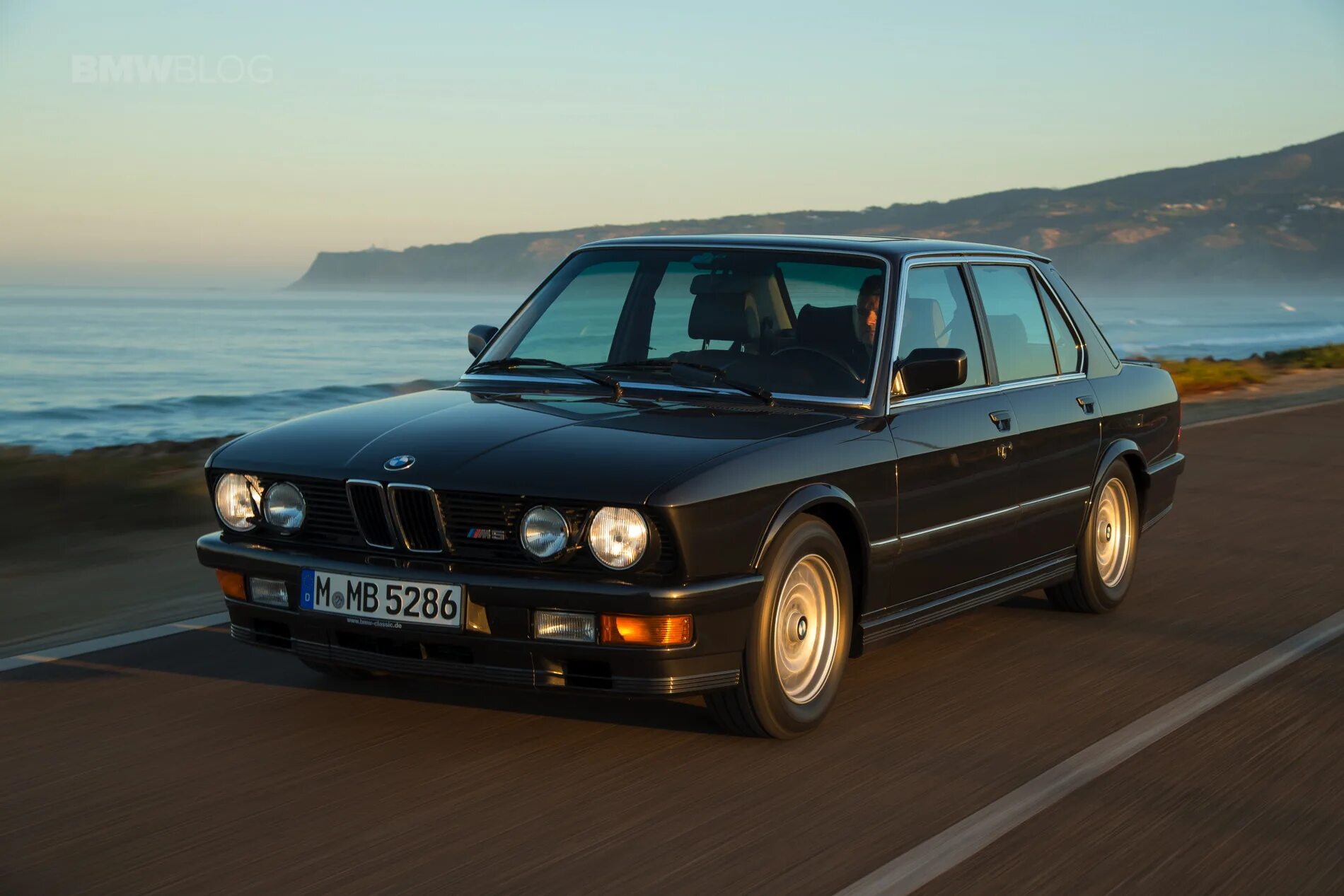 Авито б у бмв. BMW e28 m5. BMW m5 e28 1985. BMW 520 e28. BMW 5 e28.