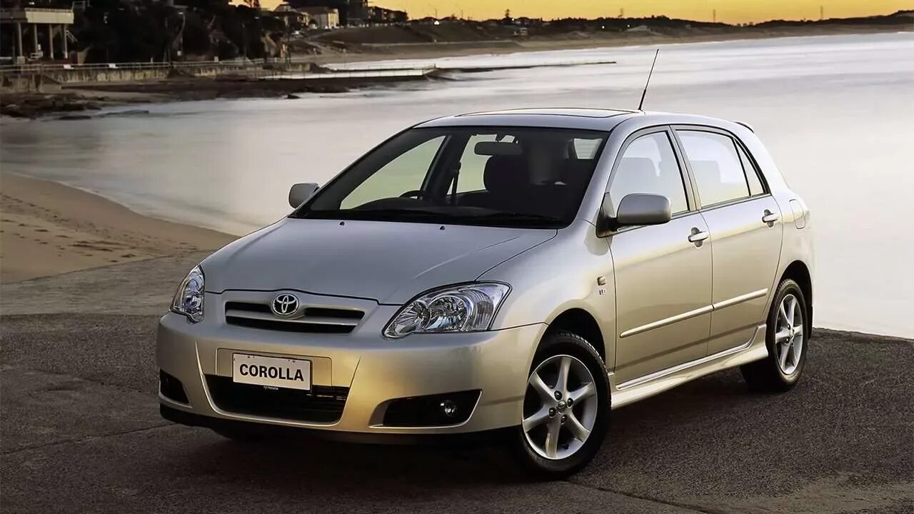 Тойота королла 2006 год 120 кузов. Toyota Corolla e120. Тойота Королла 120. Тойота Королла е120. Тойота Королла е120 хэтчбек.