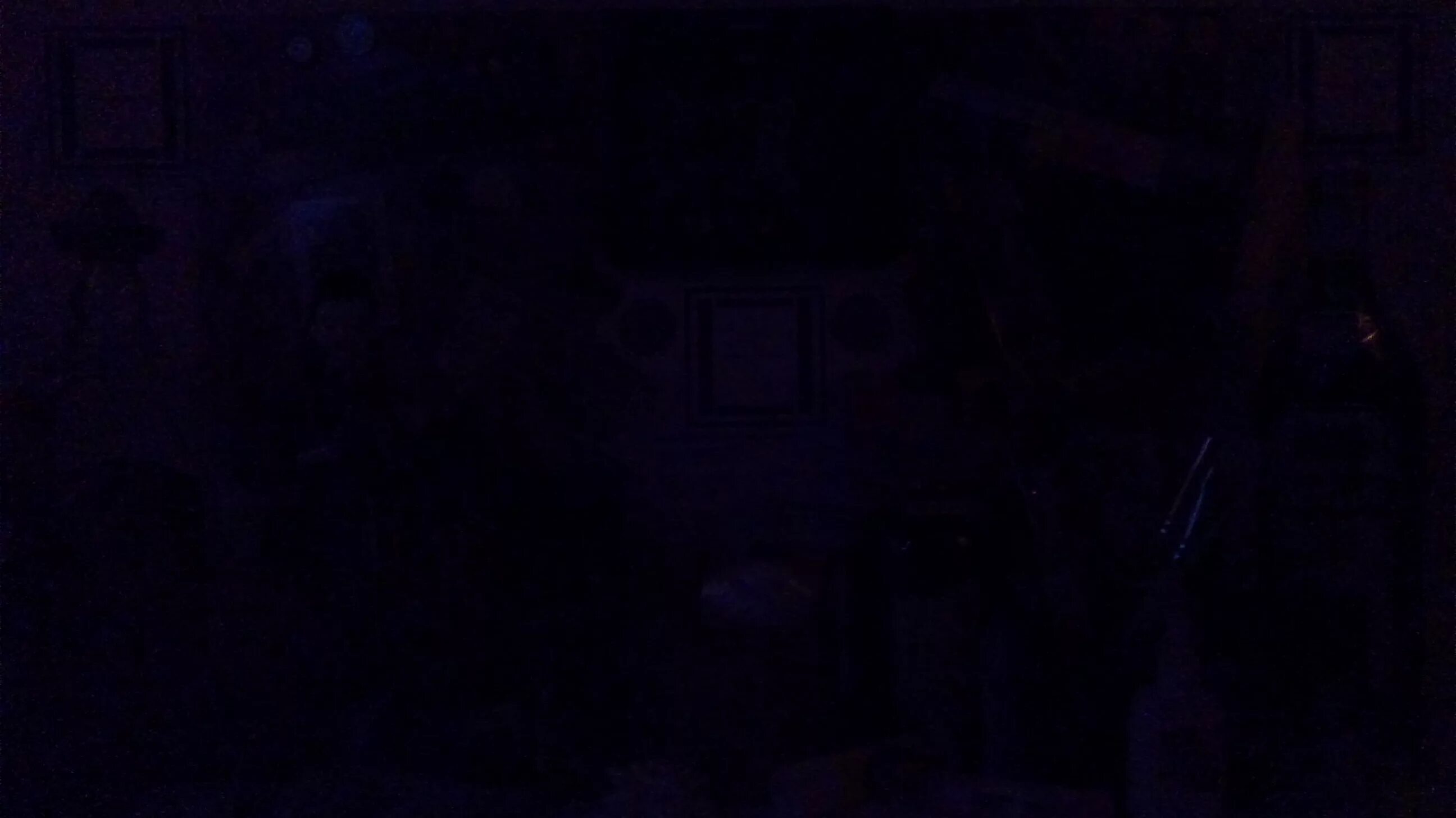 На улице темно ничего не видно. Очень темно ничего не видно. Очень темно ничего не видно. Темно ничего не видно. Очень темно ничего не видно.