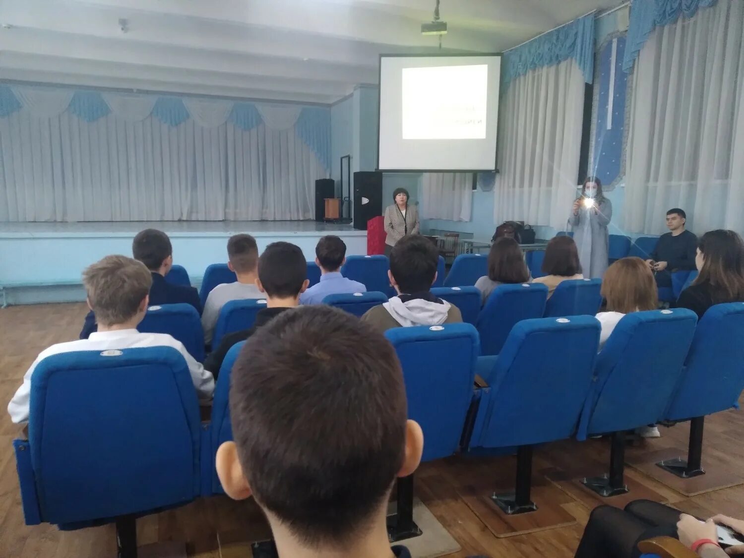 Сш димитровград. 17 школа димитровград. новая школа в димитровграде. школа 17 димитровград учителя. школа 9 димитровград.