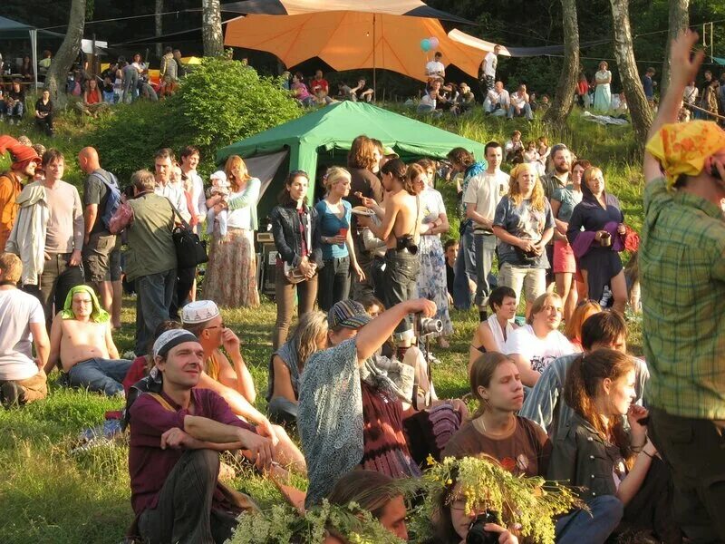 Вольная слобода томск зоркальцево. Экопоселение славное. Родовое поместье. Анастасийцы во владимирской области. Родовое поместье славное тульская область.