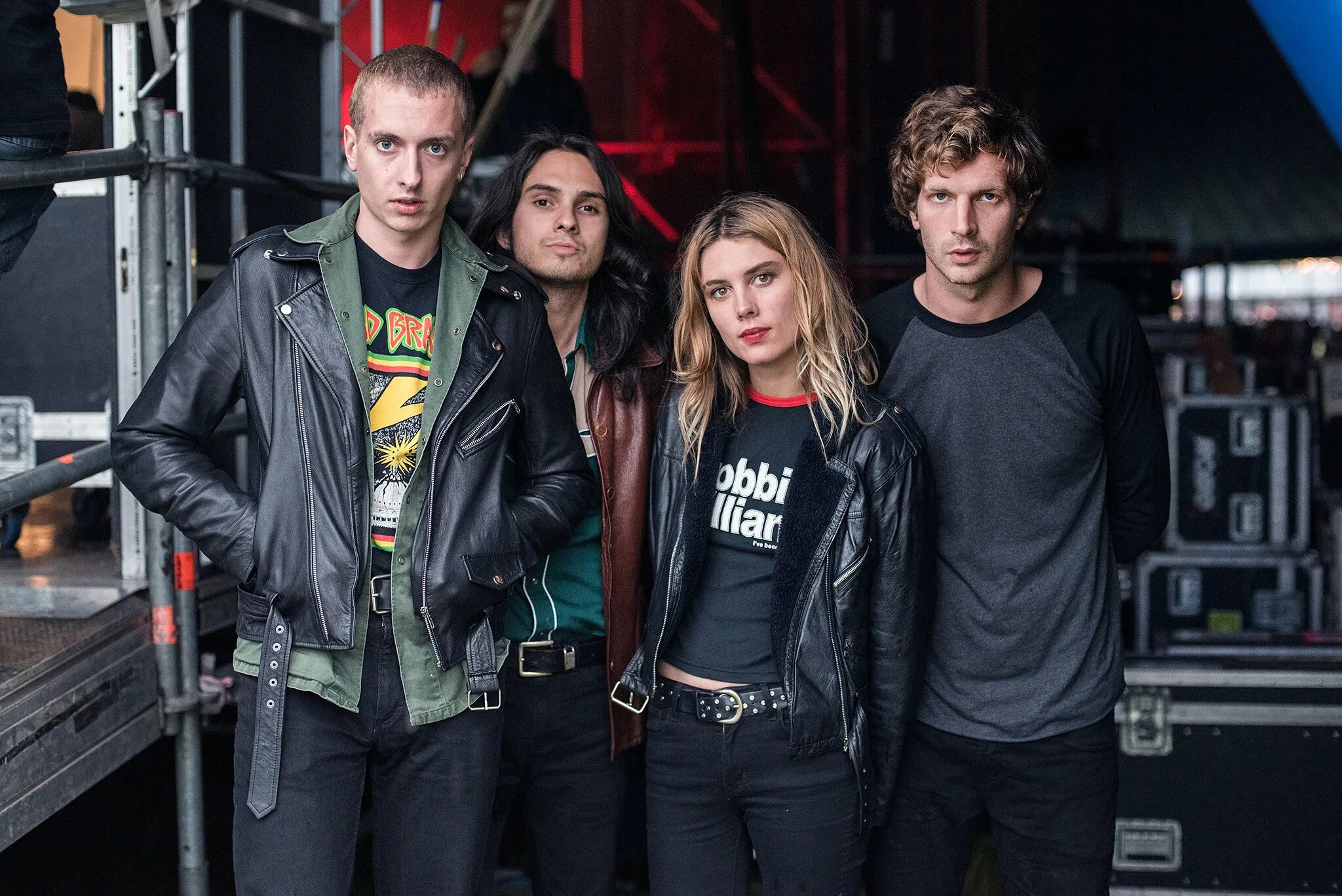 Песня элис группа. Wolf Alice. Wolf Alice 2021. Wolf Alice исполнитель группа. Wolf Alice солистка.