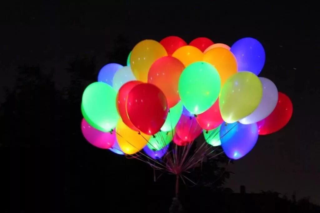 Светящихся воздушных шаров. Светящиеся шары. Шары со светодиодами. Воздушные шары. Светящиеся гелиевые шары.