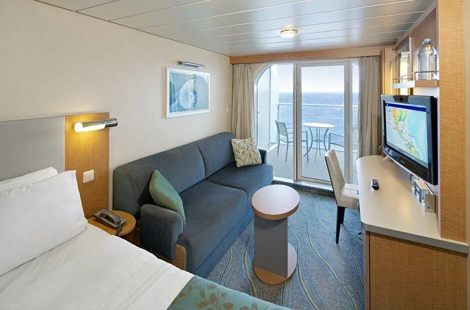 Палуба 12. Allure of the Seas круизный лайнер каюты. Каюта с балконом "Central Park view balcony Stateroom". Лайнер Оазис морей каюты. Oasis of the Seas каюты.