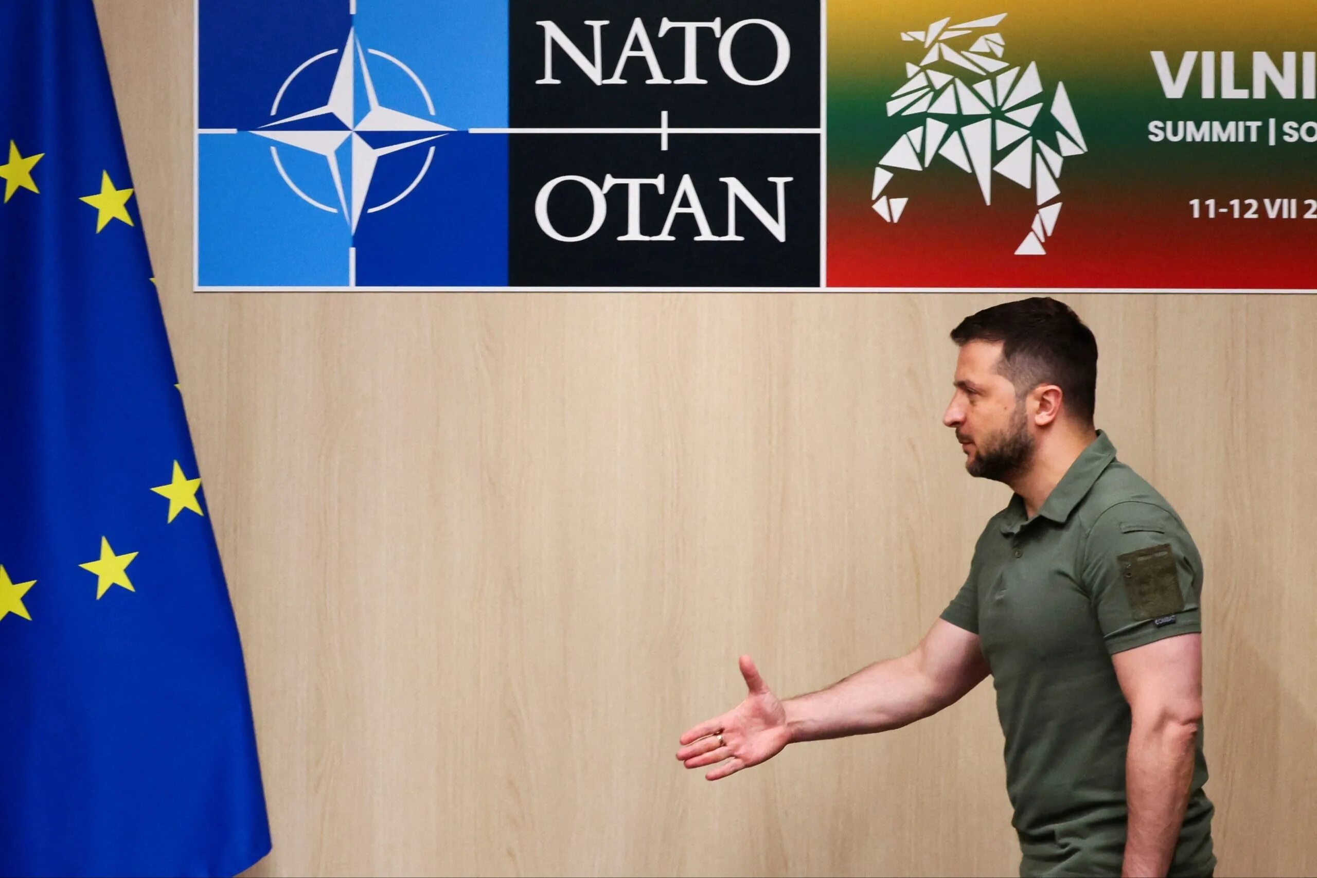 Руками нато. Вильнюс НАТО.