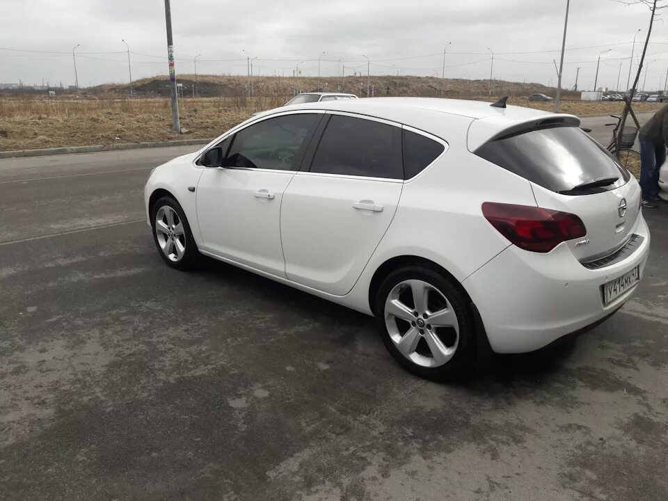 Opel cruze. Chevrolet Cruze Opel Astra. Opel Astra j на дисках Opel Mokka. Opel Astra j колеса Opel Mokka. Opel Astra на дисках Mokka.