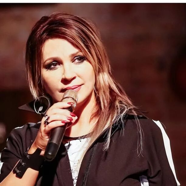 вокалистка группы «город 312» светлана назаренко. светлана назаренко город 312. солистка группы город 312. ая город 312. город 312 солисты.