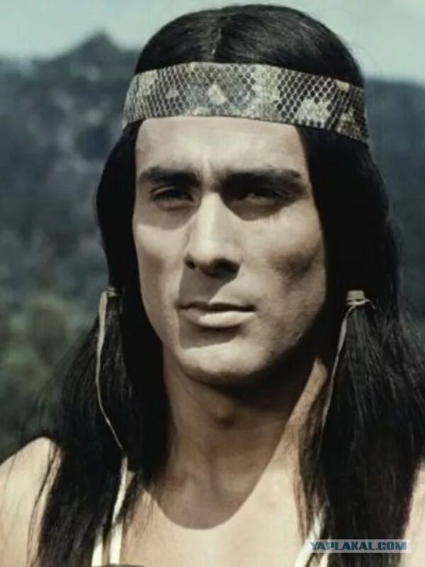 Артист индейцев гойко митич. Гойко митич индеец. Гойко митич лучший индеец. Гойко митич в молодости. Гойко митич 2022.