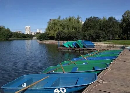 На лодочной станции надо покрасить 168