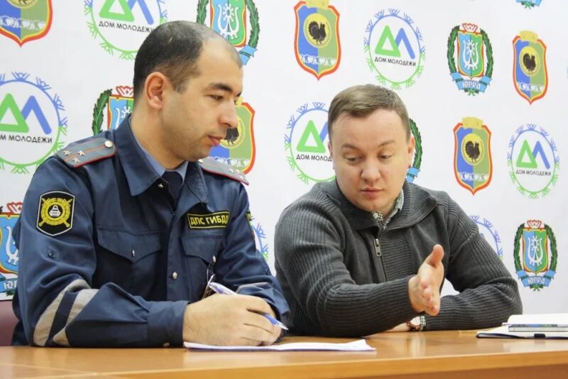 Нягань инспекция. Герб нягани. Нягань инспекция. Управление городского хозяйства нягань. Нягань инспекция.