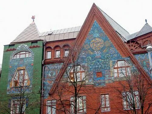 Редакция на берегах невы дом перцова. Доходный дом перцова в москве. Школа перцовой. Дом перцова малютин интерьер. Малютин.