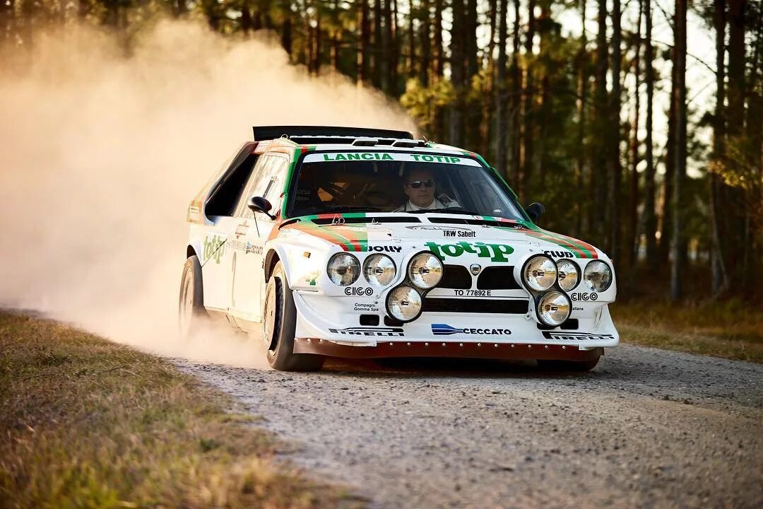 Lancia Delta s4 Group b. Lancia Delta s4 Group b Italy. Lancia Delta s4 омологированная. Lancia Delta s4 Totip. Электронная группа b