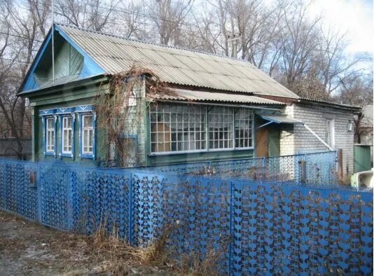 Дом Сахарова в Ульяновске. Улица Сахарова в Ульяновске. Дом в котором жил Сахаров. Тельмана 27 Ульяновск. Дом в верхней террасе