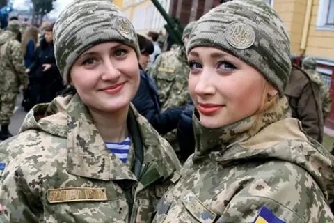 Женщины принимающие участие в свой