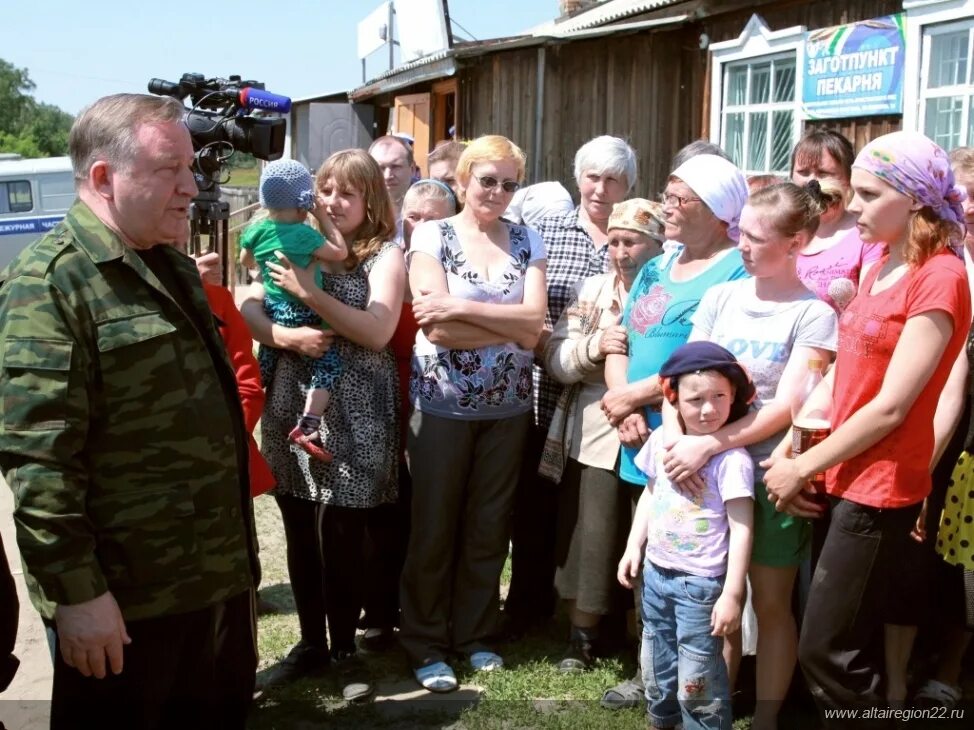 Погода вяткино алтайский край. Чеканиха Усть-Пристанский район. С Краснодарское Усть-Пристанский район Алтайский край. Чеканиха Алтайский край. Село Клепиково Алтайский край Усть Пристанский район.