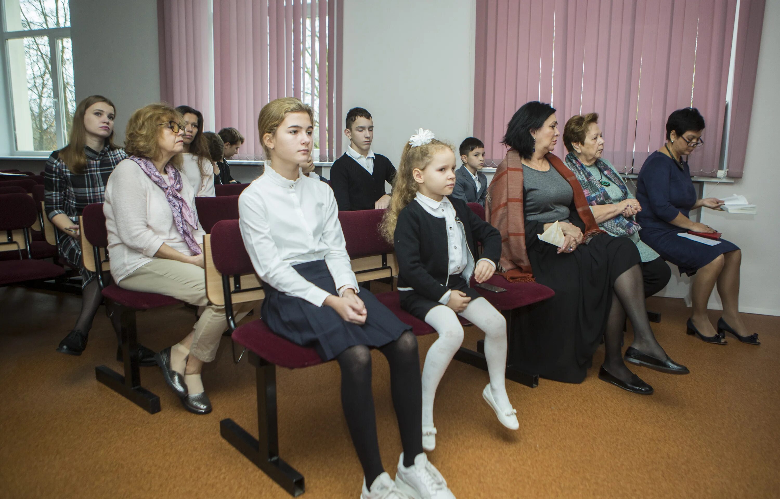 104 школа воронеж озерки. Озерки воронеж 2022 школа. Озерки. Школа пос озерки им лохматова. Мбоу сош 104 воронеж.