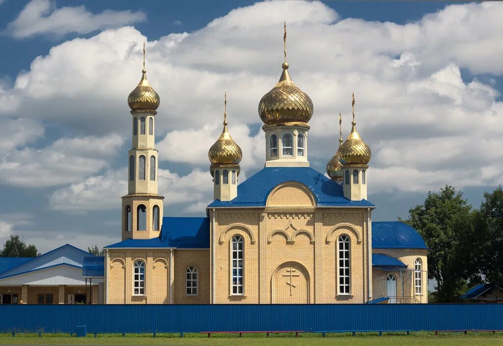 церковь покрова пресвятой богородицы краснодар. церковь рождества богородицы краснодар. станица выселки краснодарский край. церковь успенский район краснодарский край. подворье монастыря богоматери всецарица.