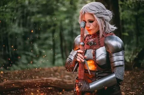 Ciri cosplay