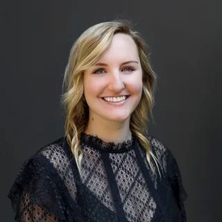 Libby Zupkow - Senior Esthetician & Manager.