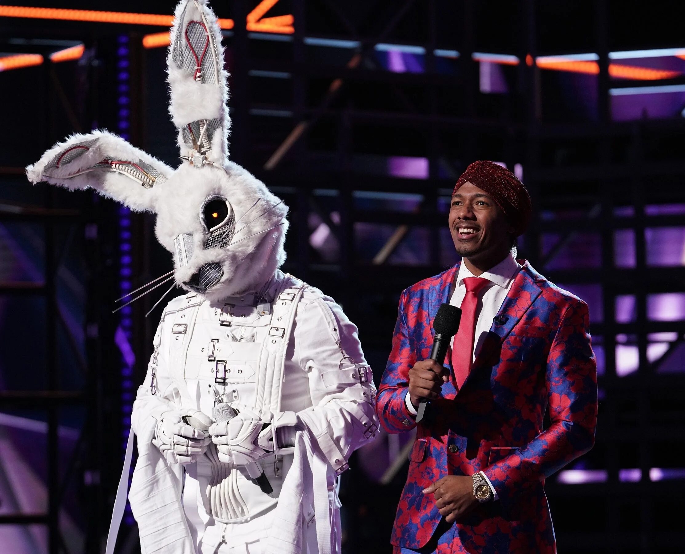 Шоу "the masked Singer" -2020. The masked Singer лама.