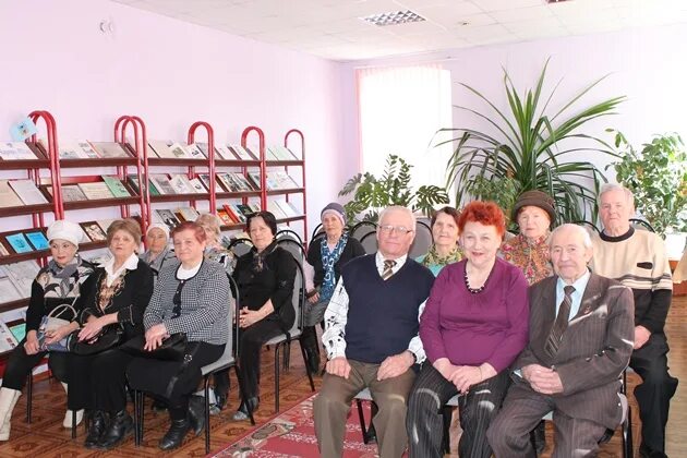 директор карачевского дома культуры. сайт заря карачев. газета заря карачев. сайт заря карачев. карачевский краеведческий музей.