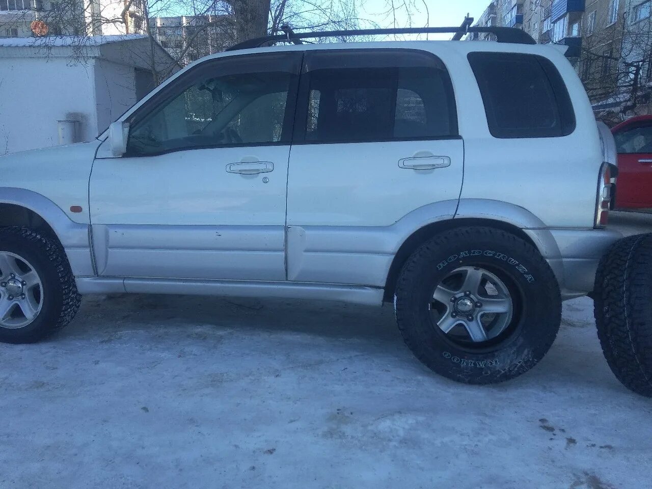 Колеса на suzuki escudo. Сузуки витара 1996 31 колеса. Витара 32 колеса. Лифт комплект suzuki escudo 52. Шины suzuki escudo.