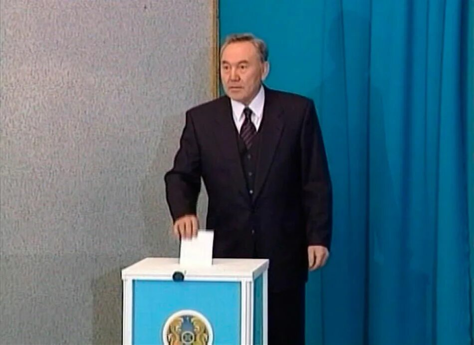 Казахстан 1999 года. Назарбаев 1999. Назарбаев 1991. Выборы Назарбаева в 1991.