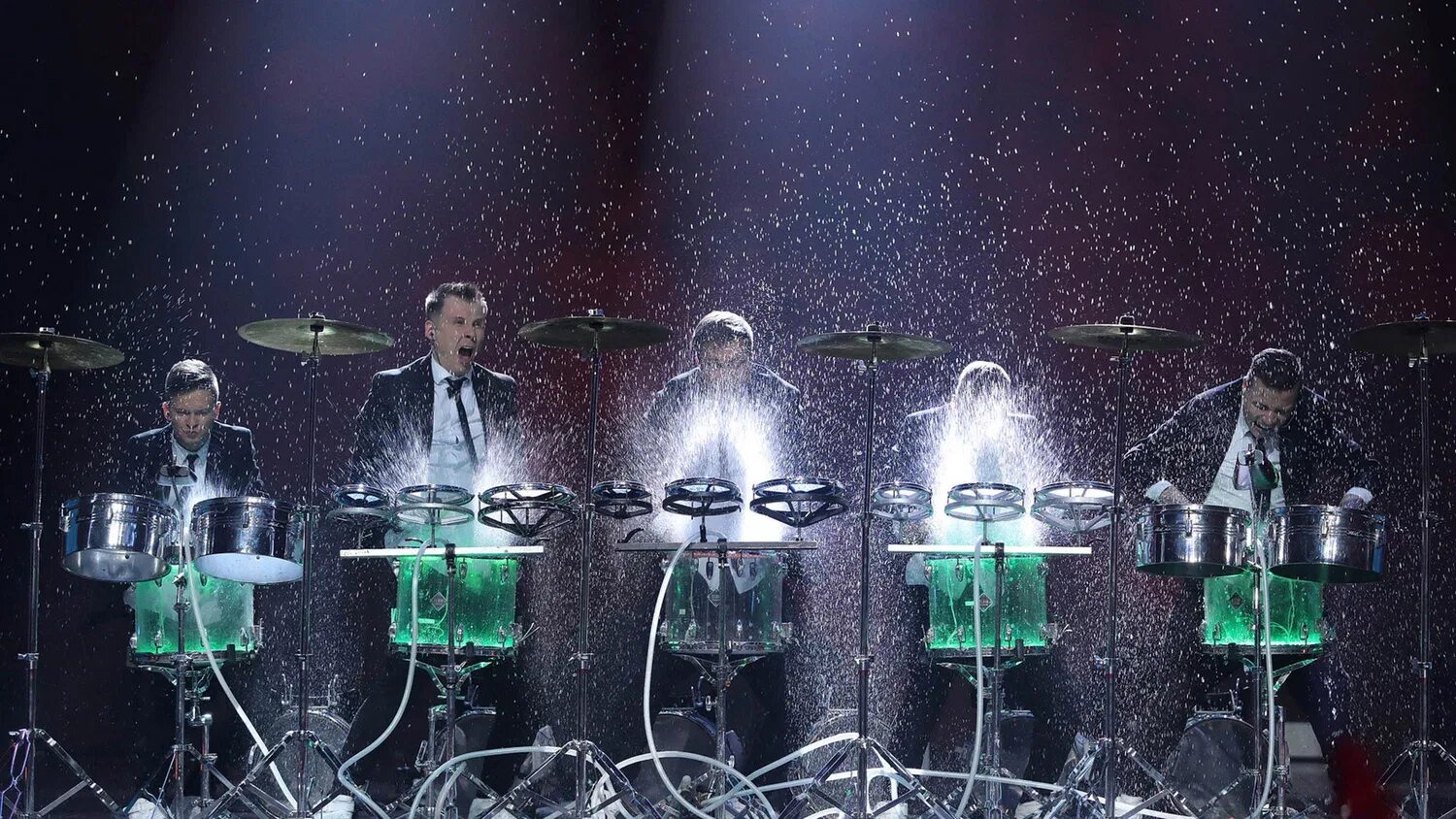 Центр петра кирпиты барабанное шоу. Выступление барабанщиков. Выступление барабанщиков. Выступление барабанщиков. Барабанное шоу "drummatica".