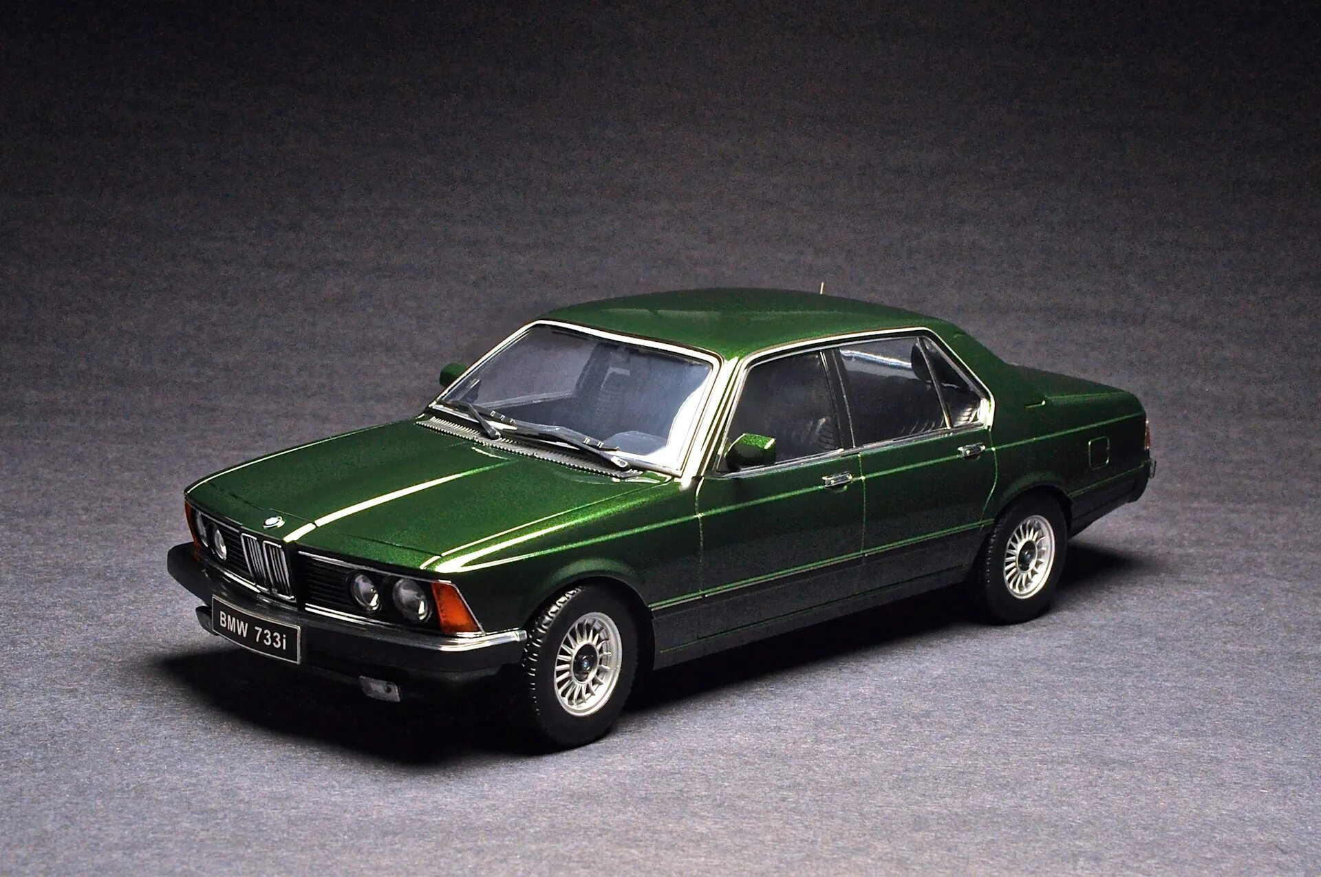 БМВ е23. BMW e23 1 18. BMW 7 e23. BMW e23 зеленая.